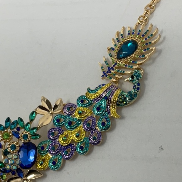 NWT fabulous Natasha Peacock Necklace - Picture 4 of 8